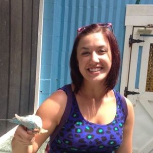 Meet your Posher, Hannah